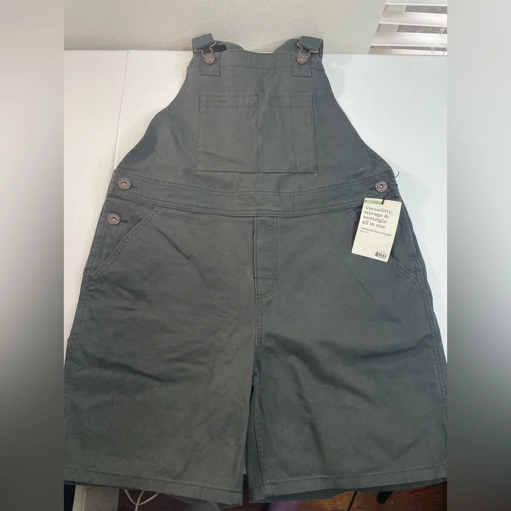 REI Co-op Trailsmith Short Overalls Women’s 12 NWT Utility Hiking Black - Picture 1 of 8
